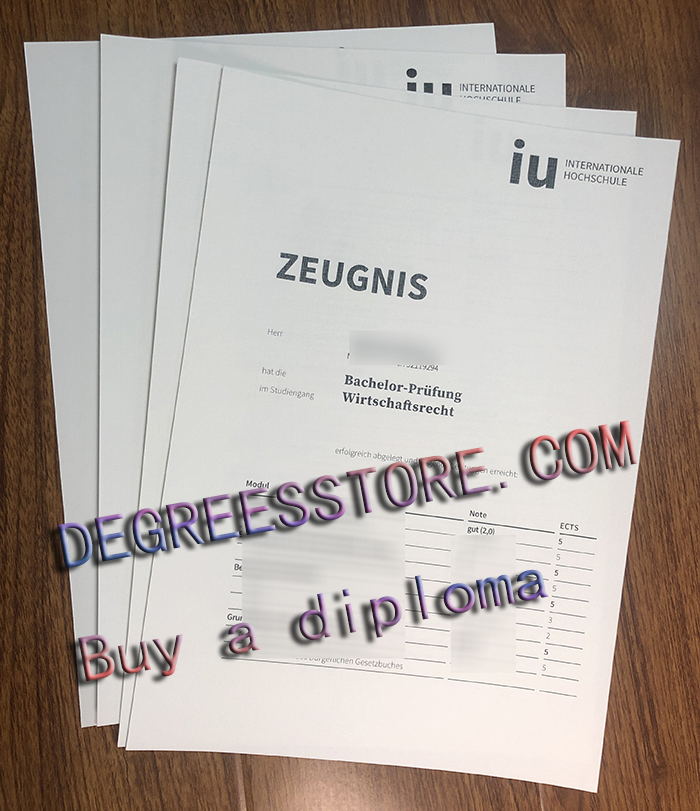 IU Internationale Hochschule Zeugnis