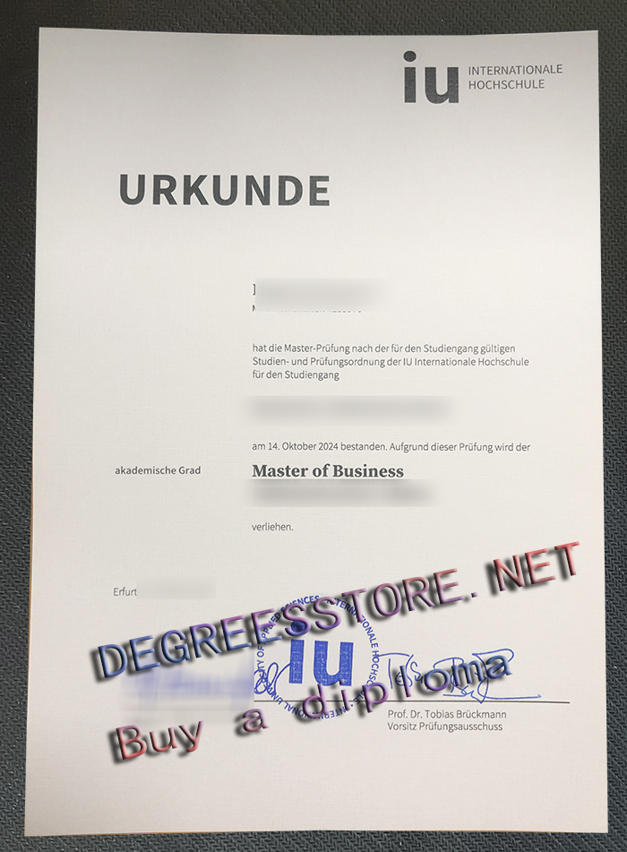IU Internationale Hochschule Urkunde