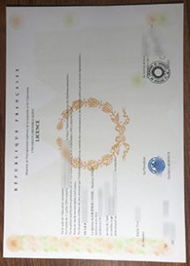 Université Grenoble Alpes LICENCE SAMPLE